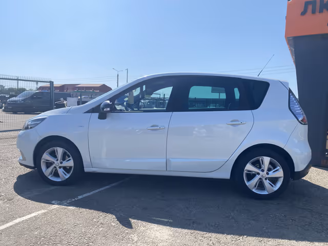 Renault Scenic - зображення 3
