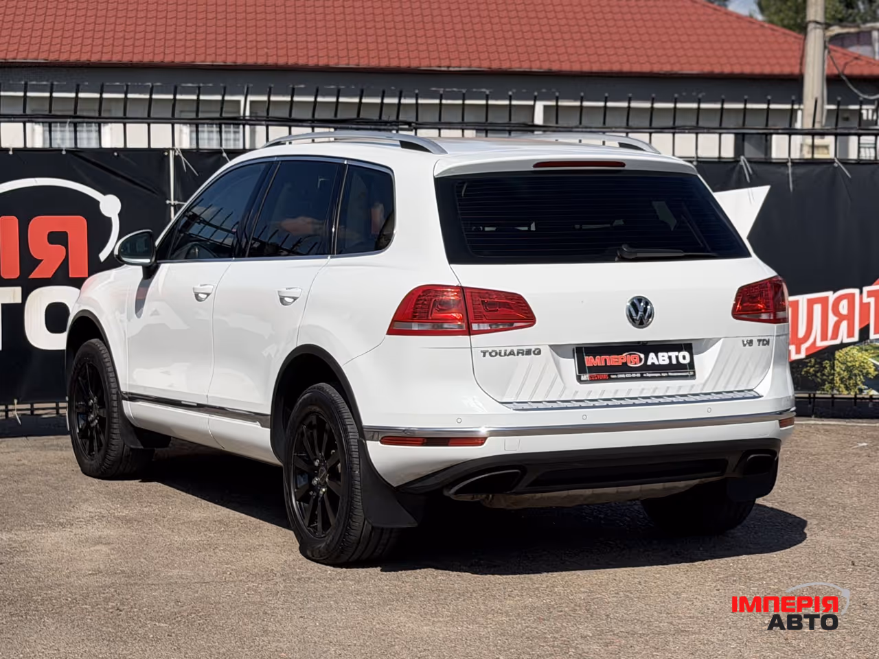 Volkswagen Touareg - фото 16