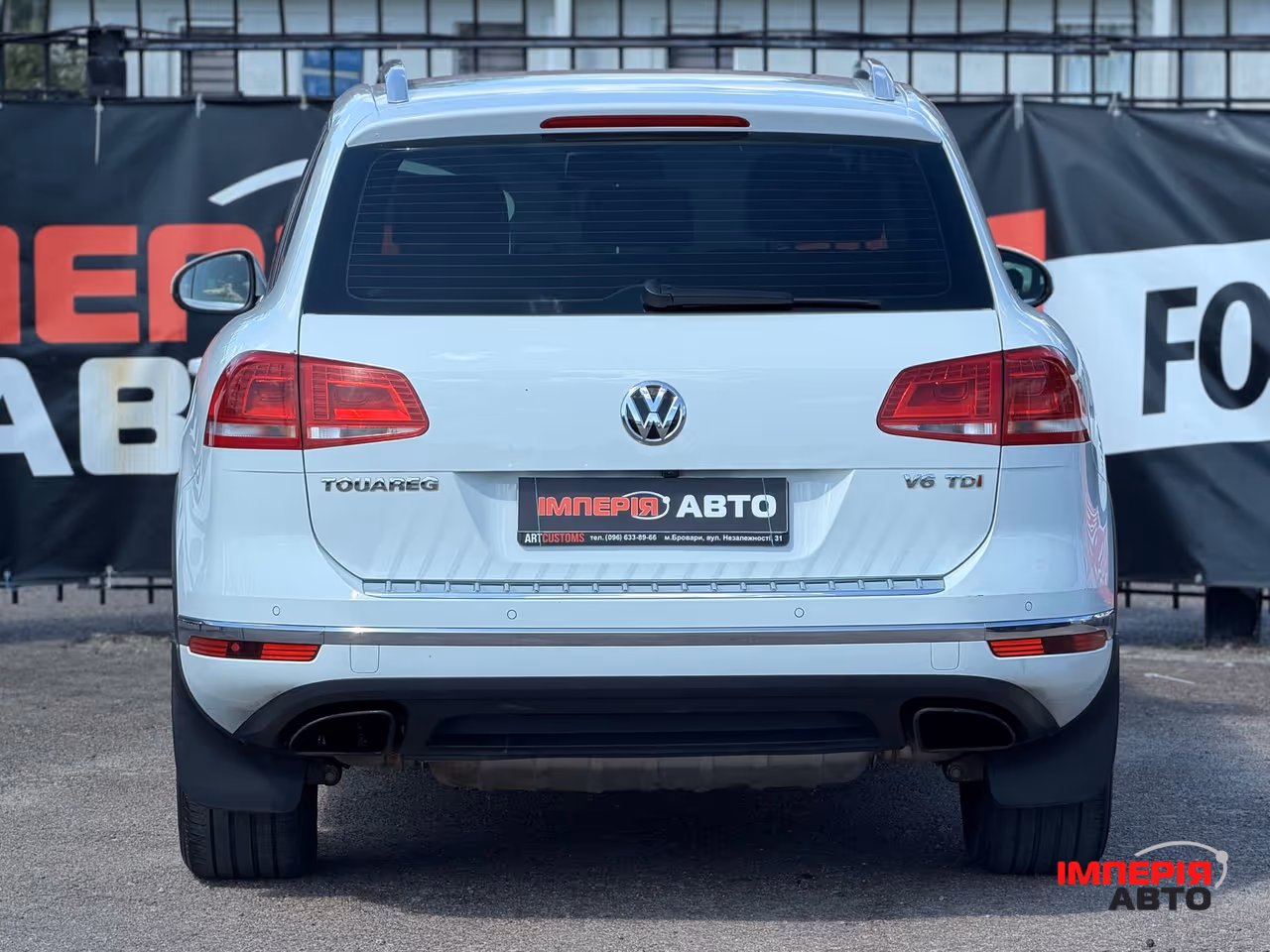 Volkswagen Touareg - фото 15