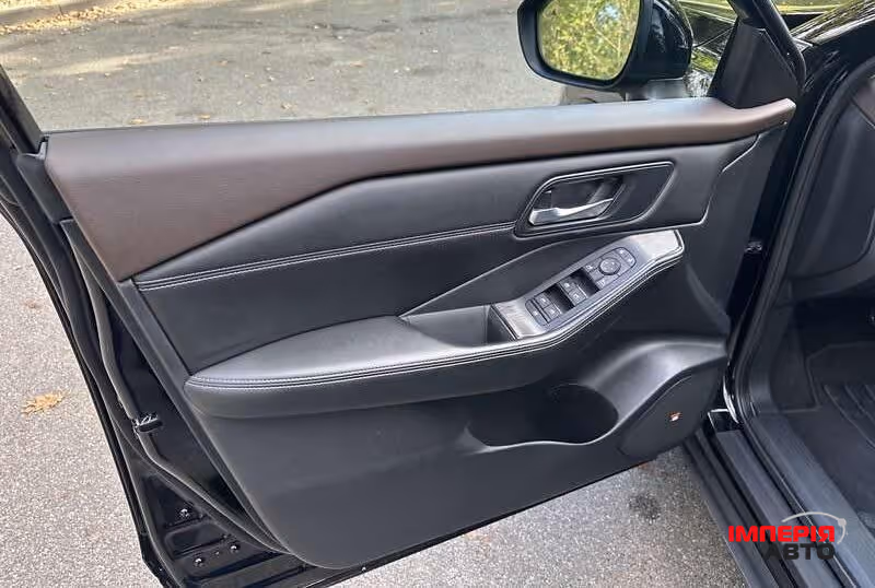 Nissan Rogue - фото 11