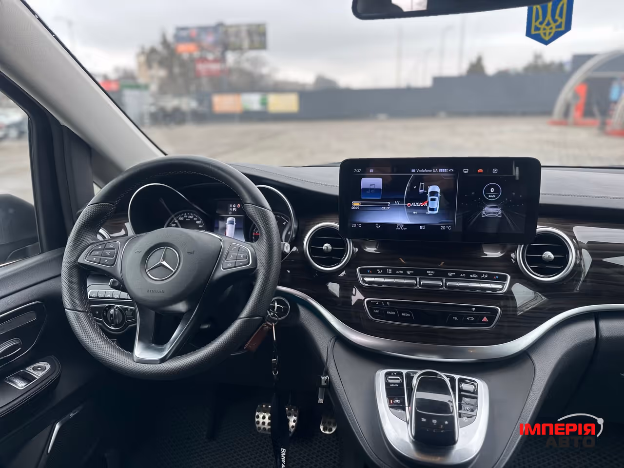 Mercedes-Benz V-Класс - фото 9