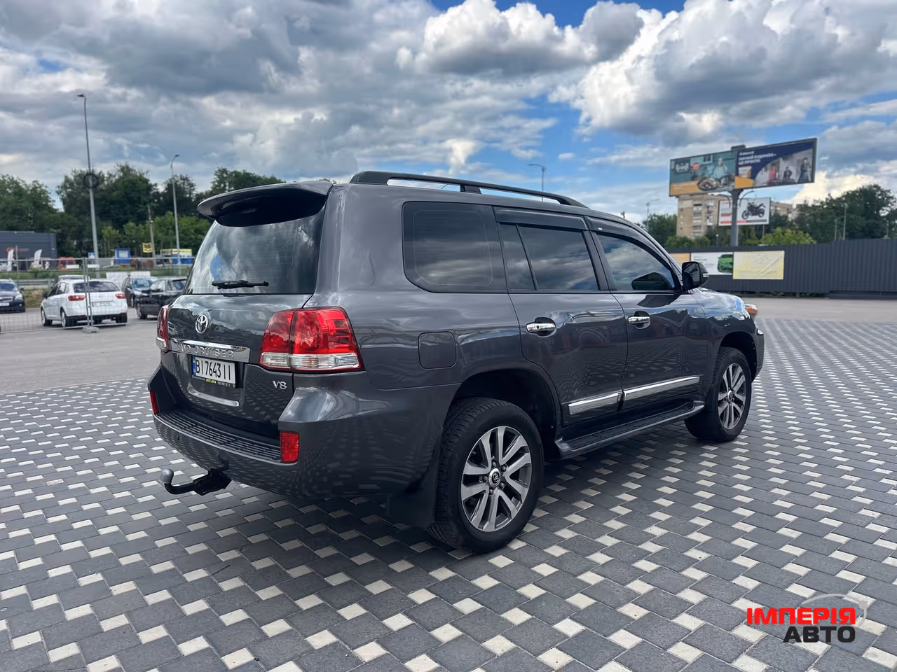 Toyota Land Cruiser - фото 5