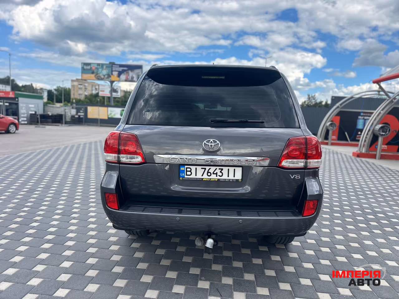 Toyota Land Cruiser - фото 6
