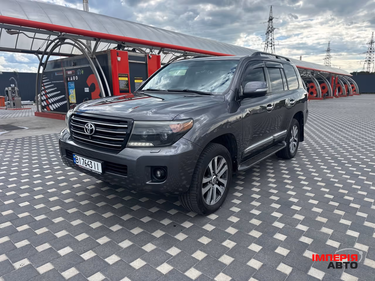 Toyota Land Cruiser - фото 1