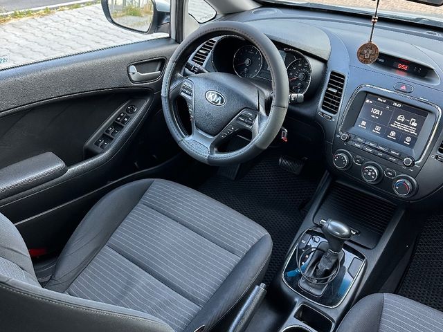 Kia Forte - фото 5