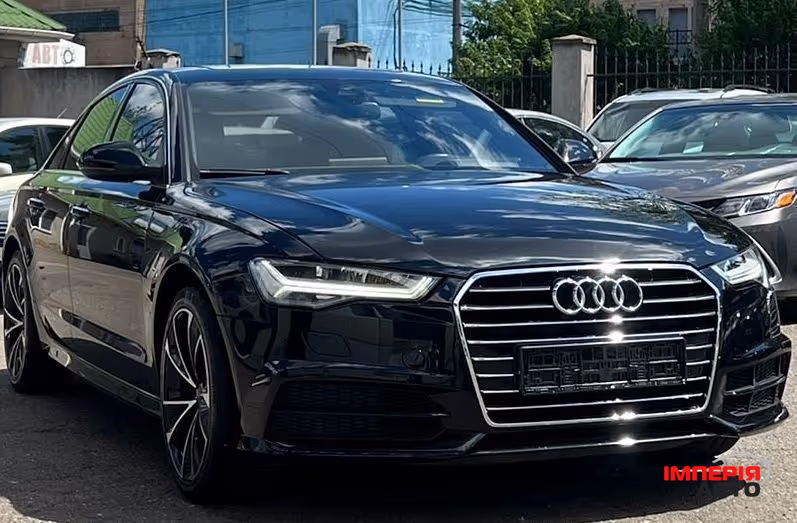 Audi A6 - фото 1