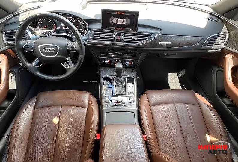 Audi A6 - фото 12