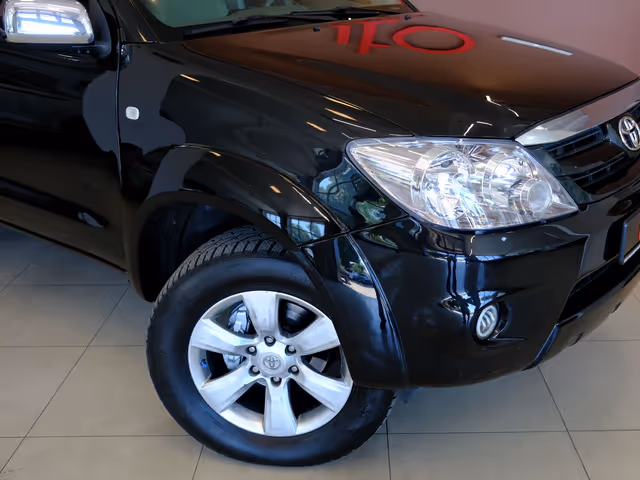 Toyota Fortuner - зображення 3