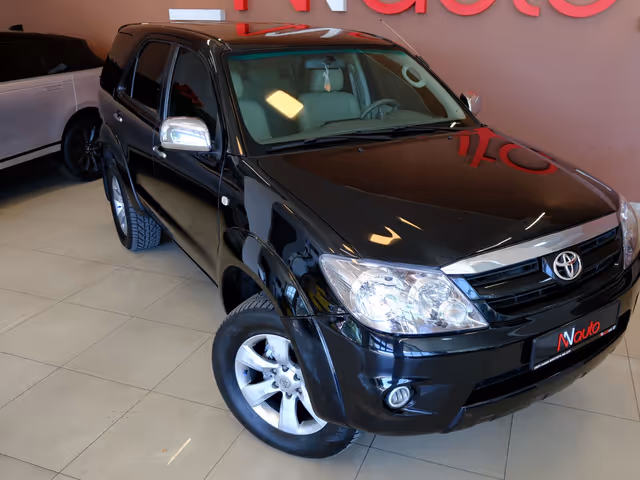 Toyota Fortuner - зображення 4