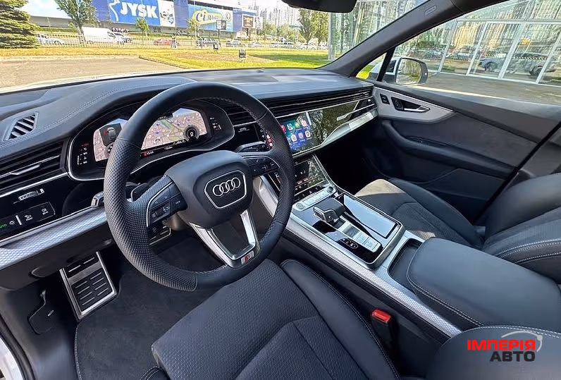 Audi Q7 - фото 11