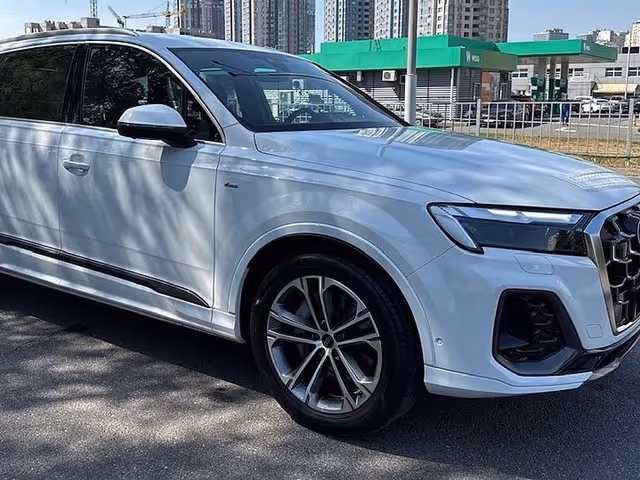 Audi Q7 - зображення 3