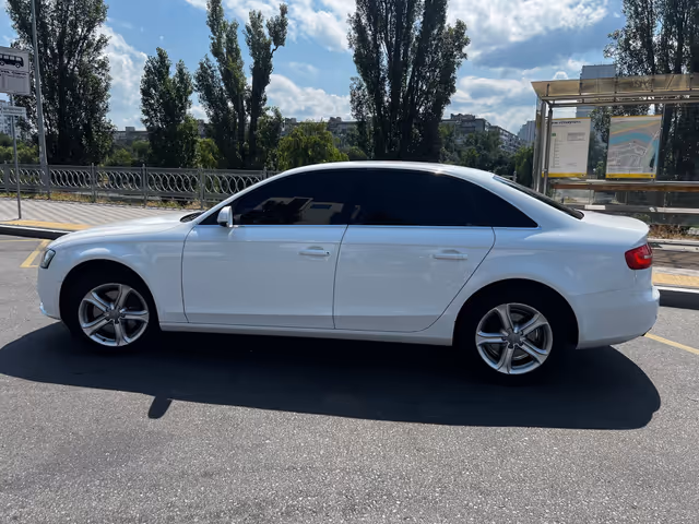 Audi A4 - зображення 5