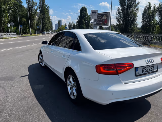 Audi A4 - зображення 4