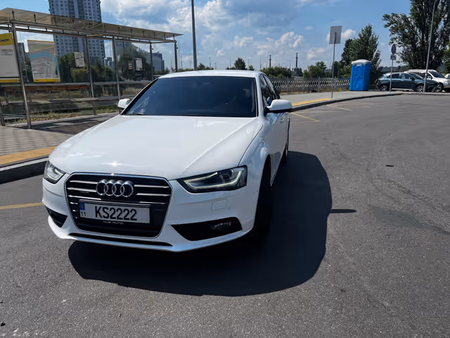 Audi A4 - зображення 1