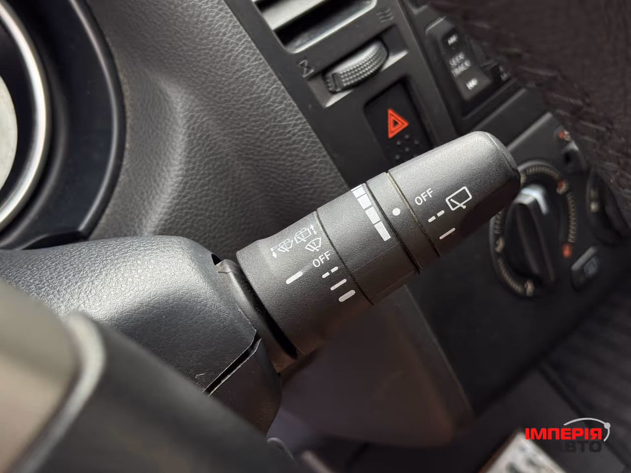 Nissan Tiida - фото 28