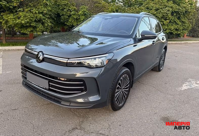 Volkswagen Tiguan - фото 5