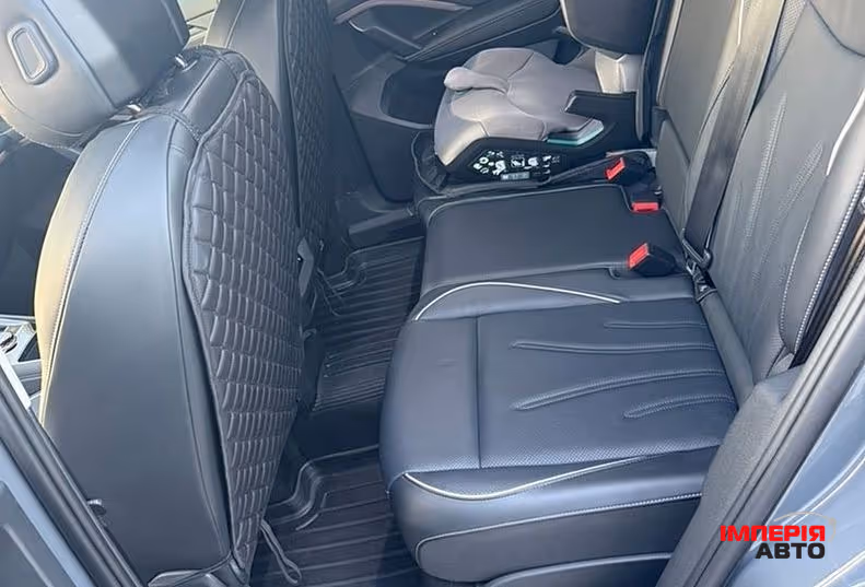 Volkswagen Tiguan - фото 11