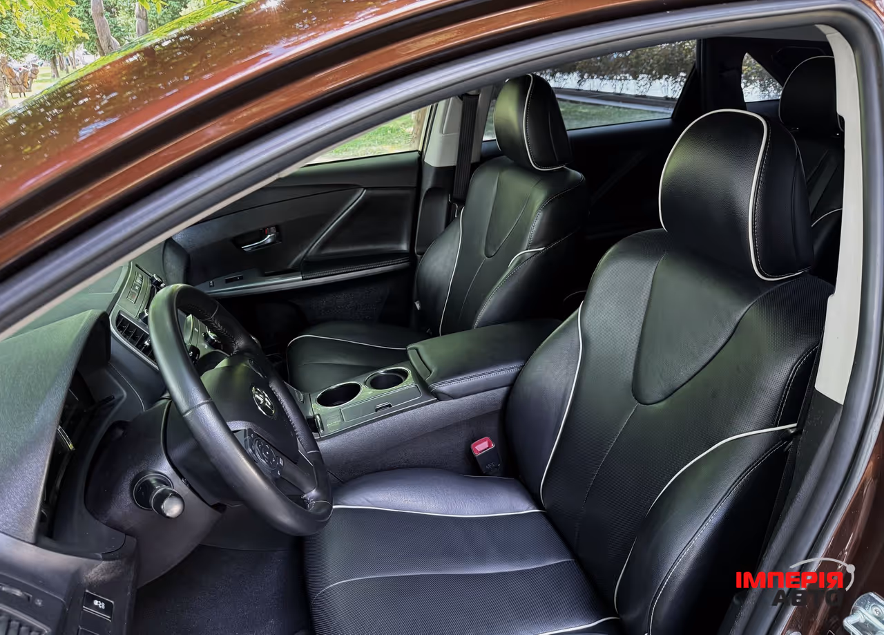 Toyota Venza - фото 8