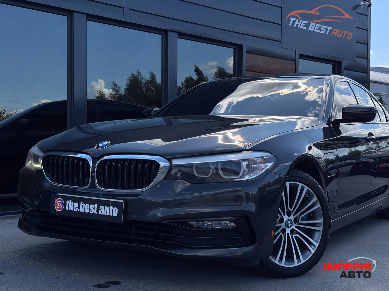 BMW 5 серії - фото 2