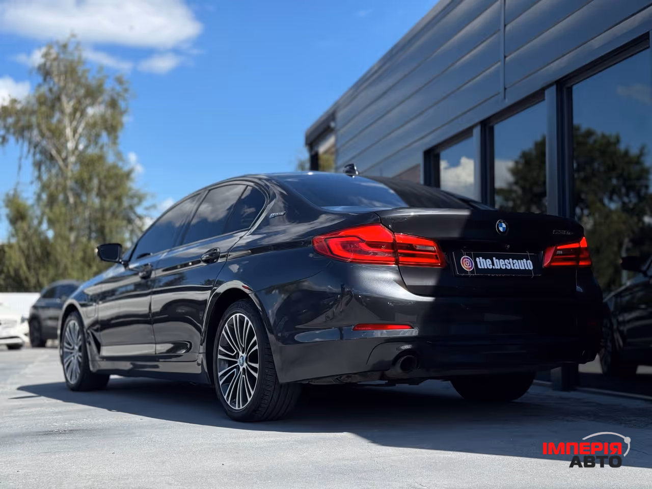 BMW 5 серії - фото 8