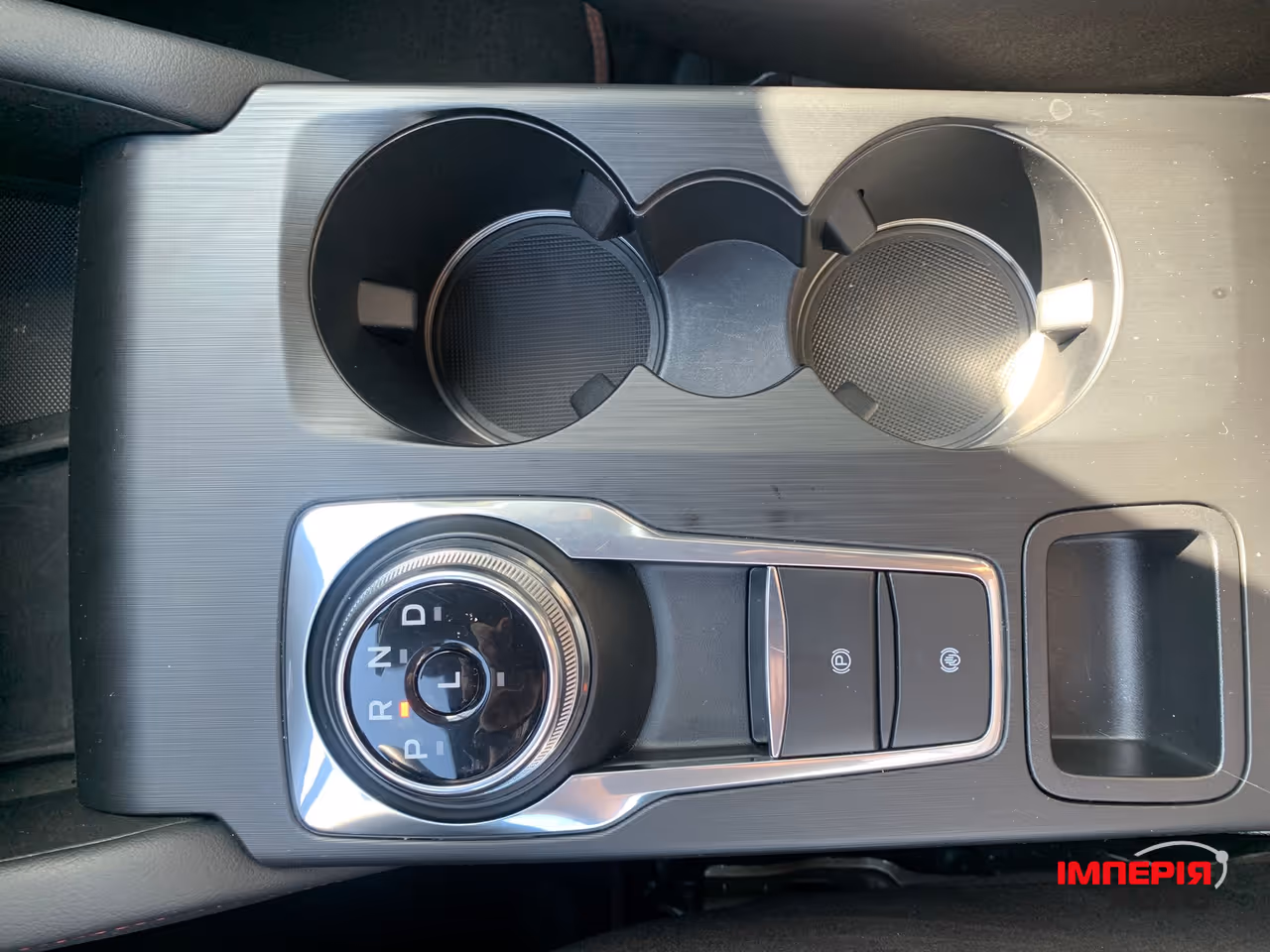 Ford Kuga - фото 43