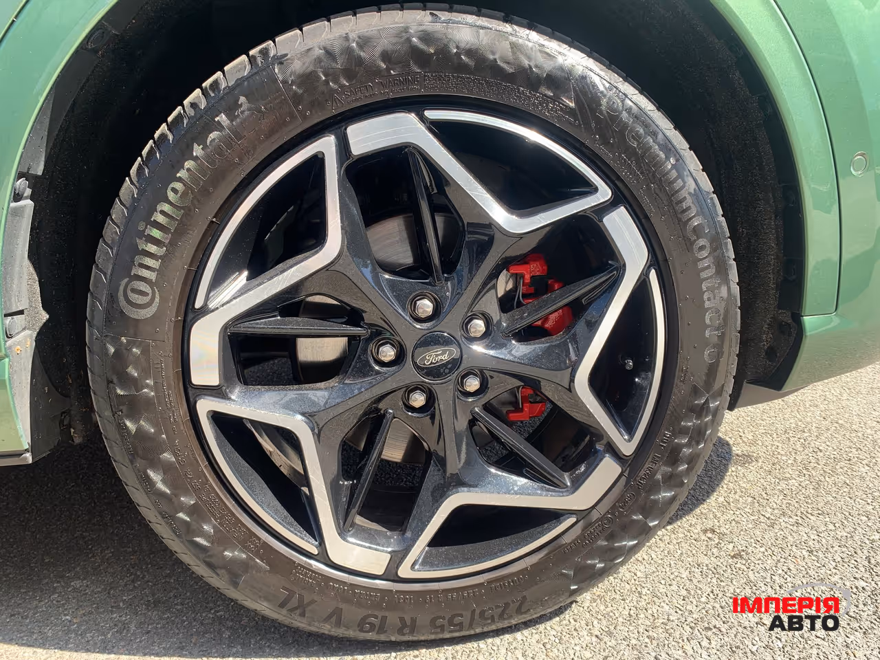 Ford Kuga - фото 13
