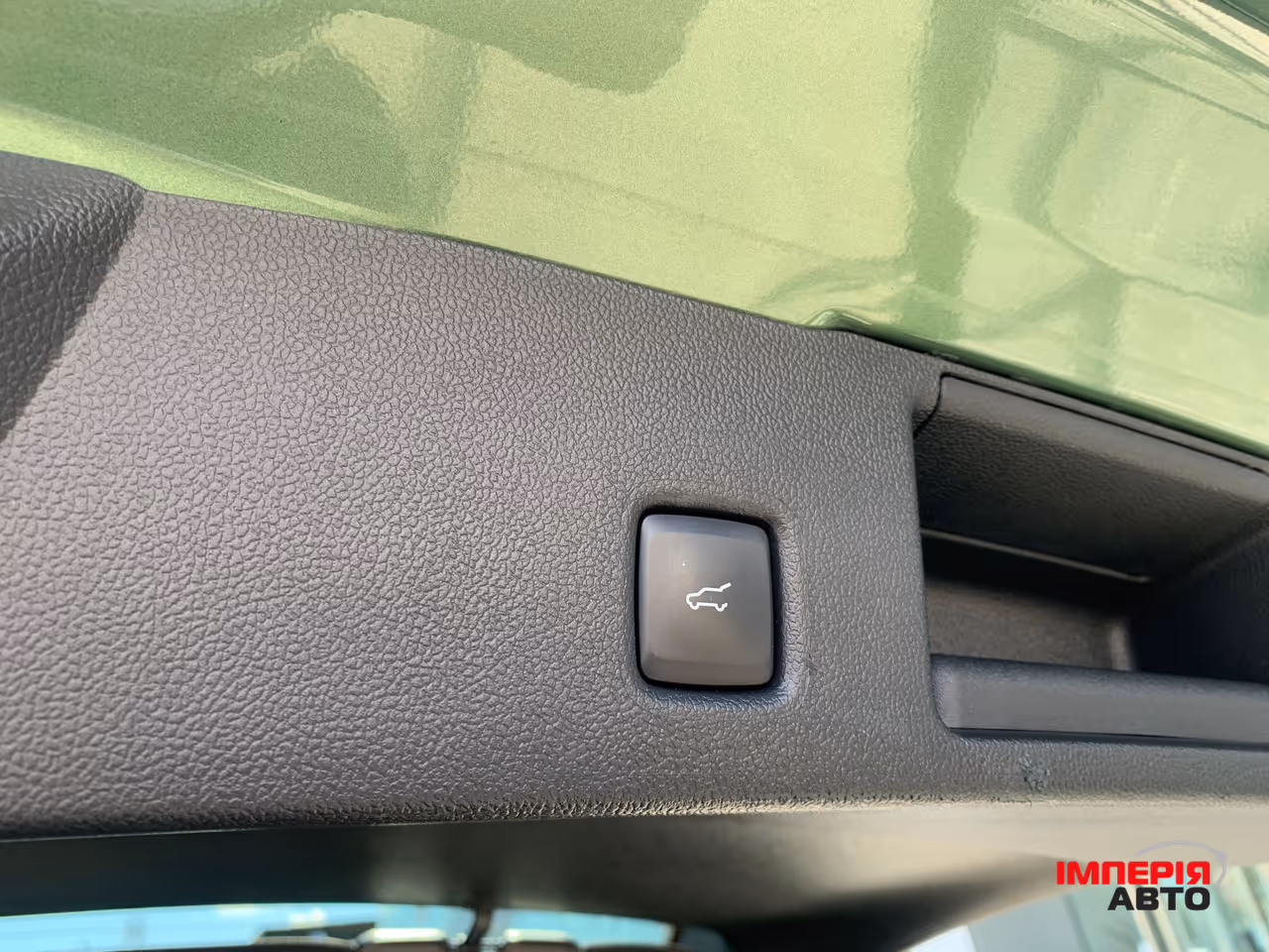 Ford Kuga - фото 18