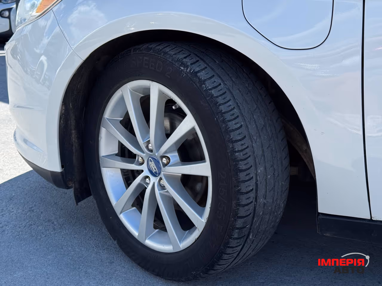 Ford Focus - фото 5