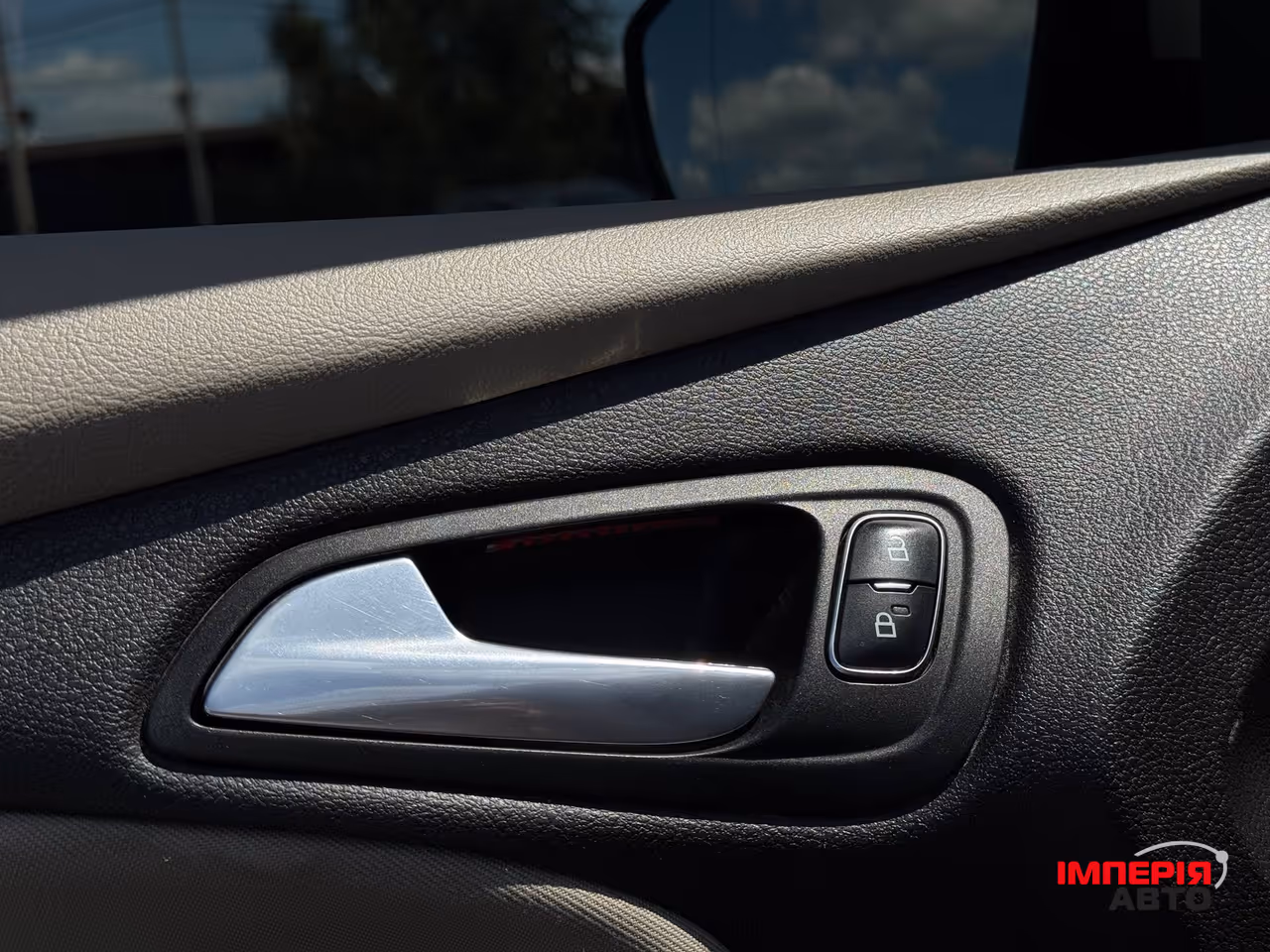 Ford Focus - фото 25