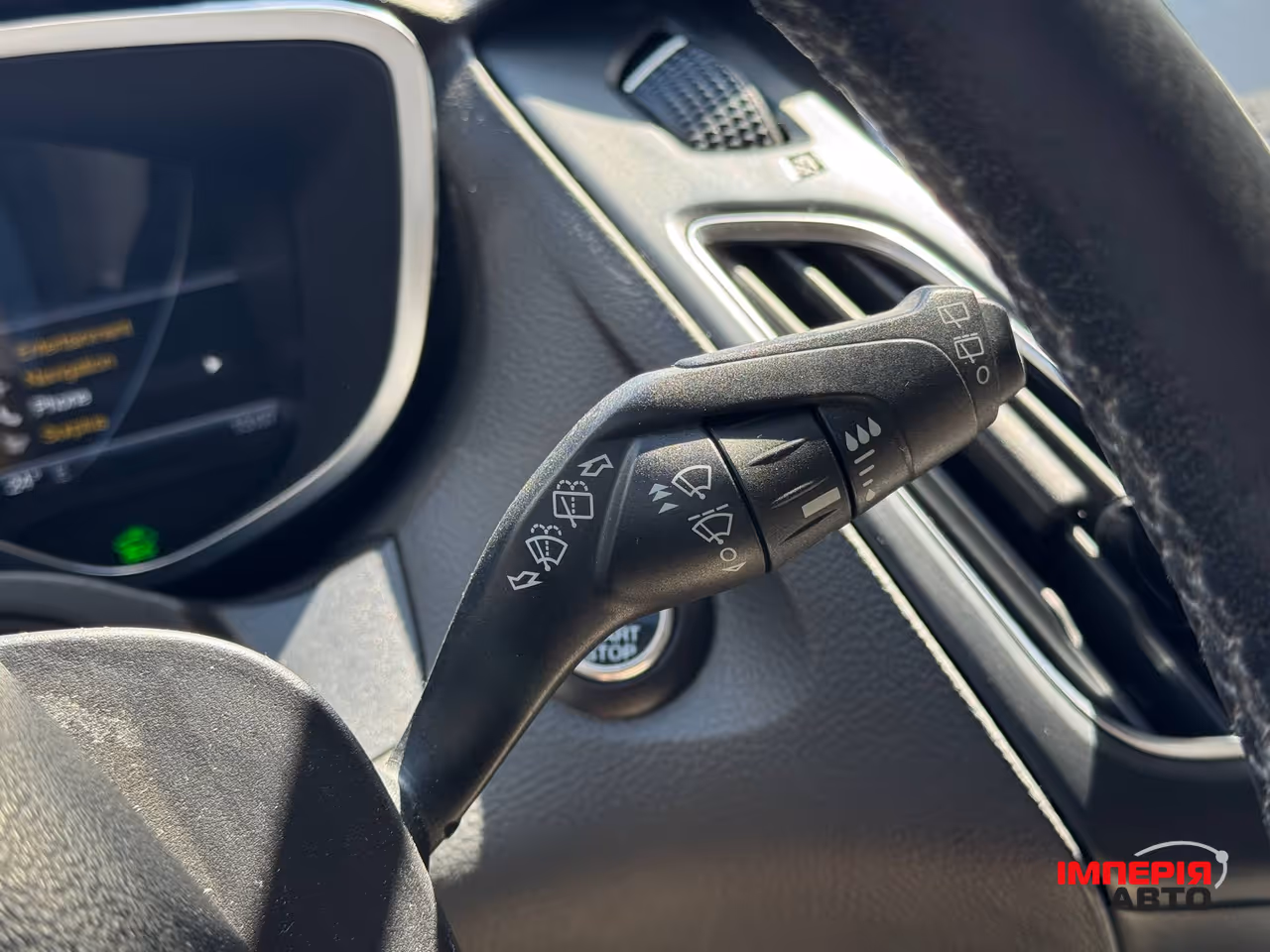 Ford Focus - фото 39