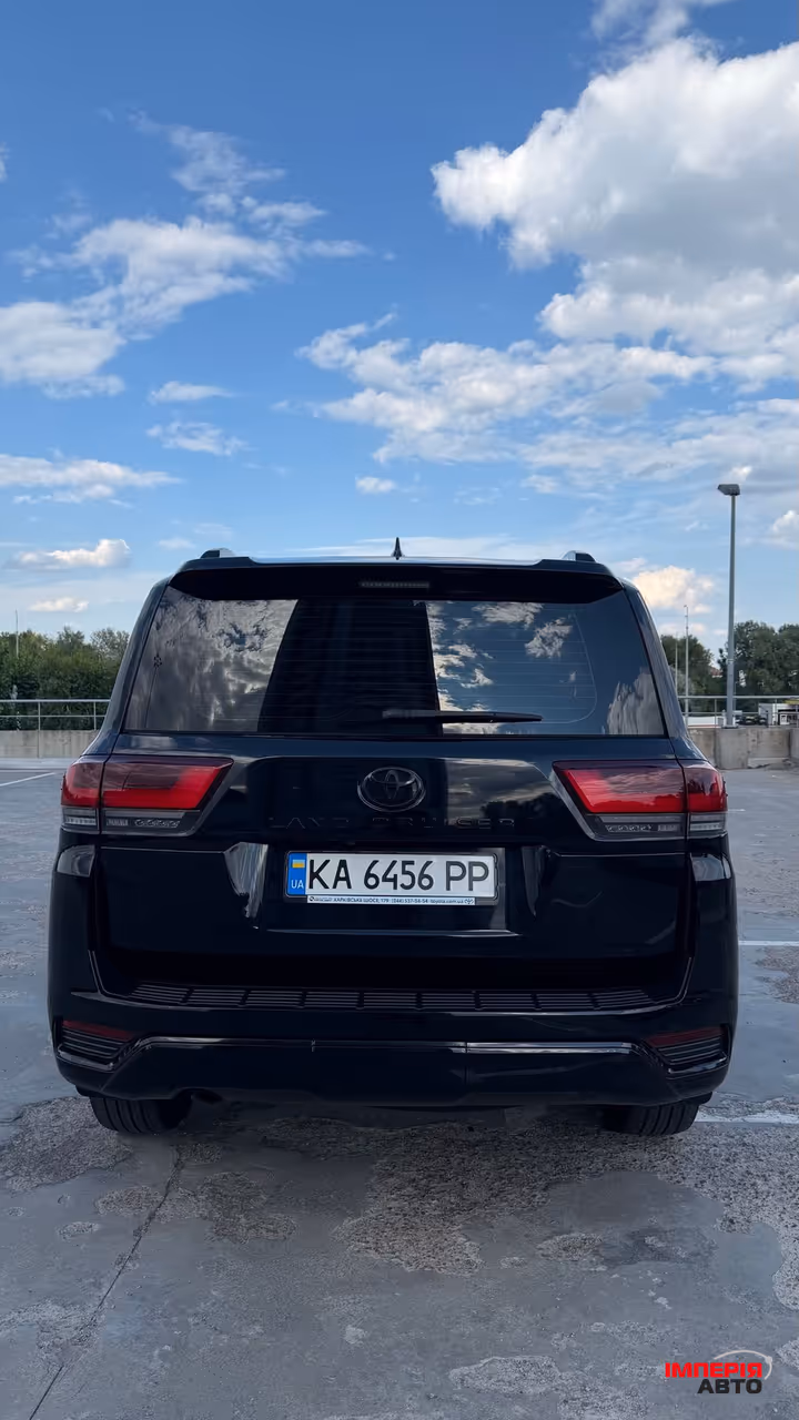 Toyota Land Cruiser - фото 16