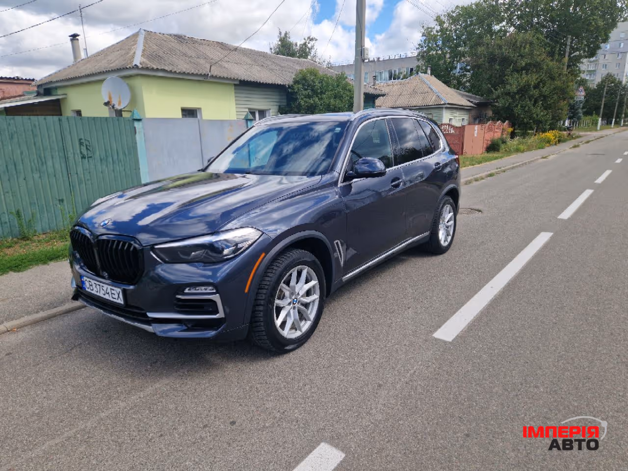 BMW X5 - фото 1