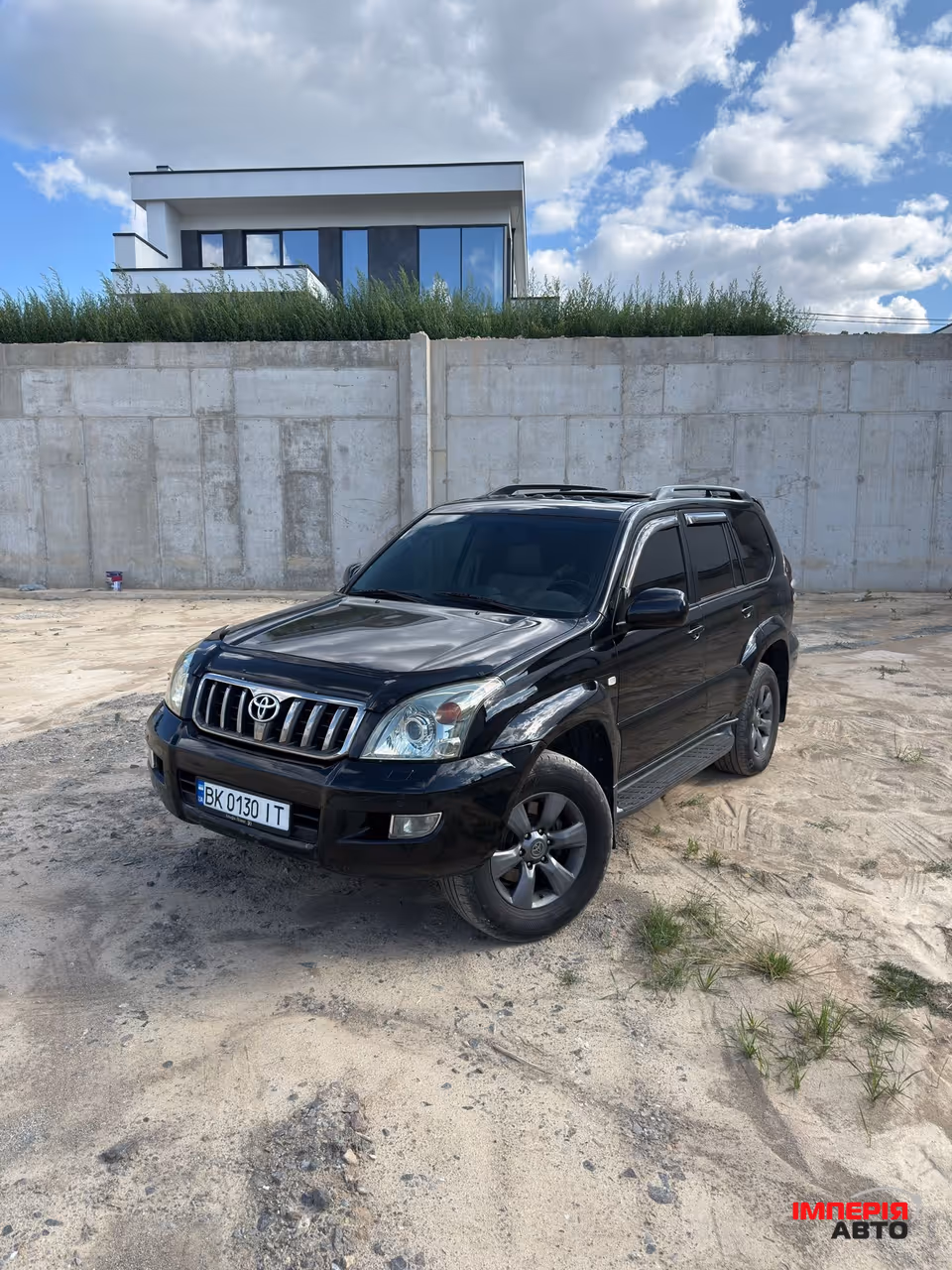 Toyota Land Cruiser Prado - фото 1