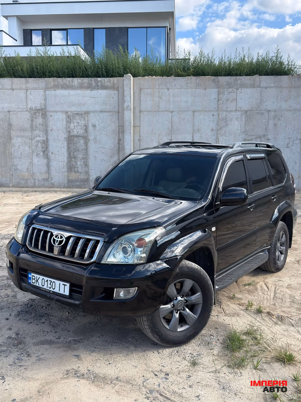 Toyota Land Cruiser Prado - фото 2