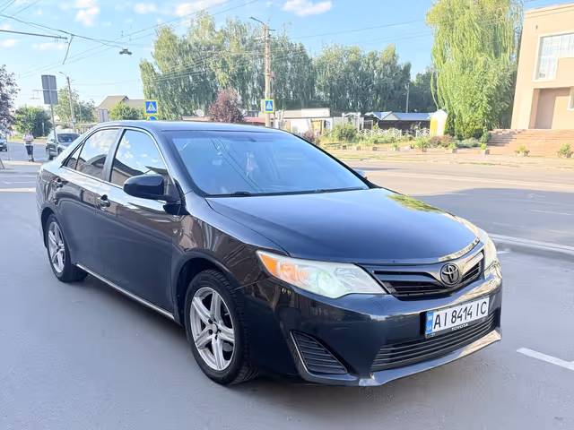Toyota Camry - зображення 2