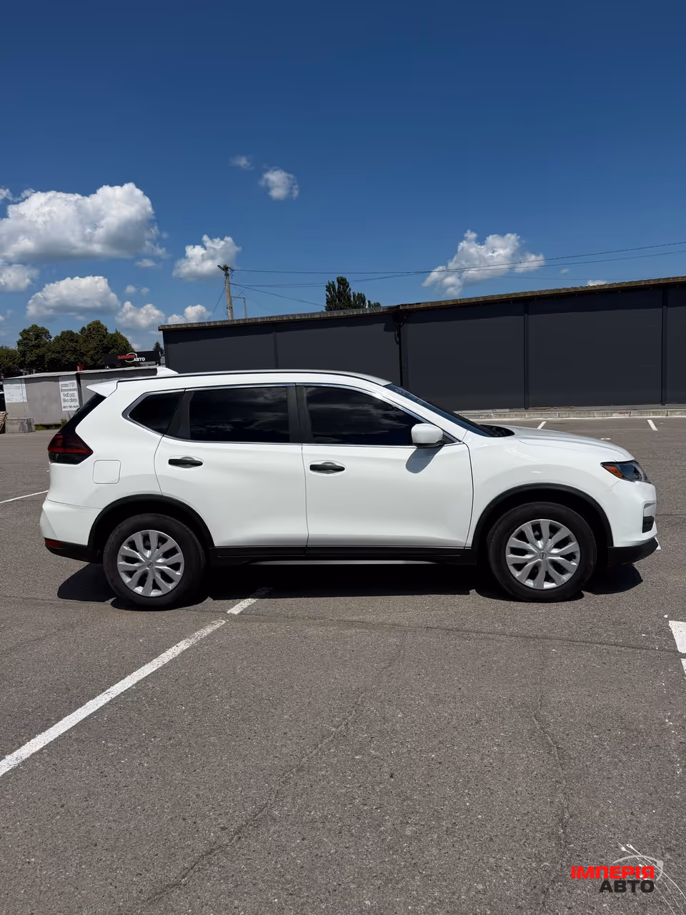 Nissan Rogue - фото 4