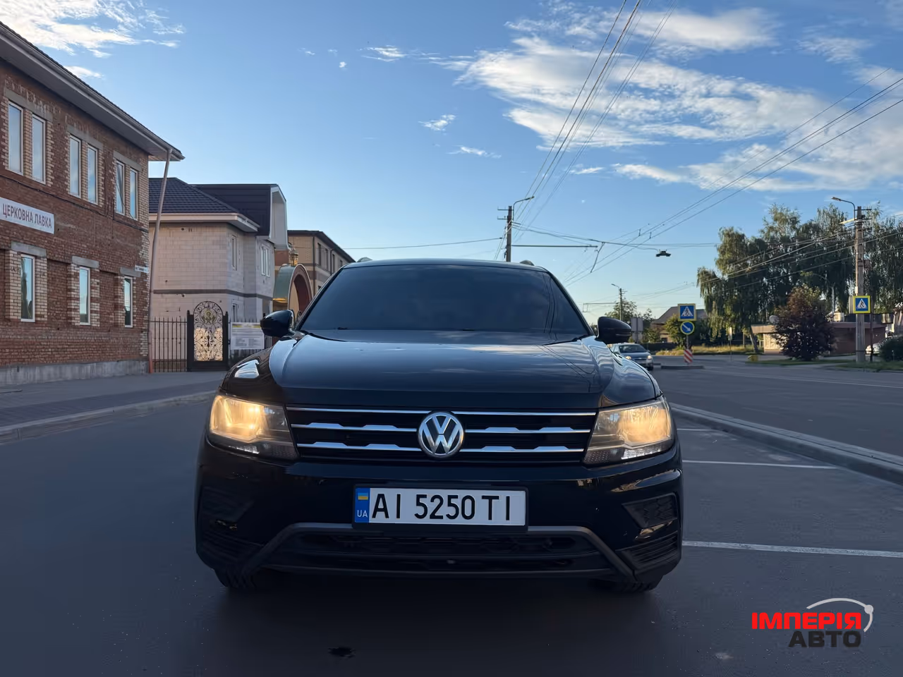 Volkswagen Tiguan - фото 10