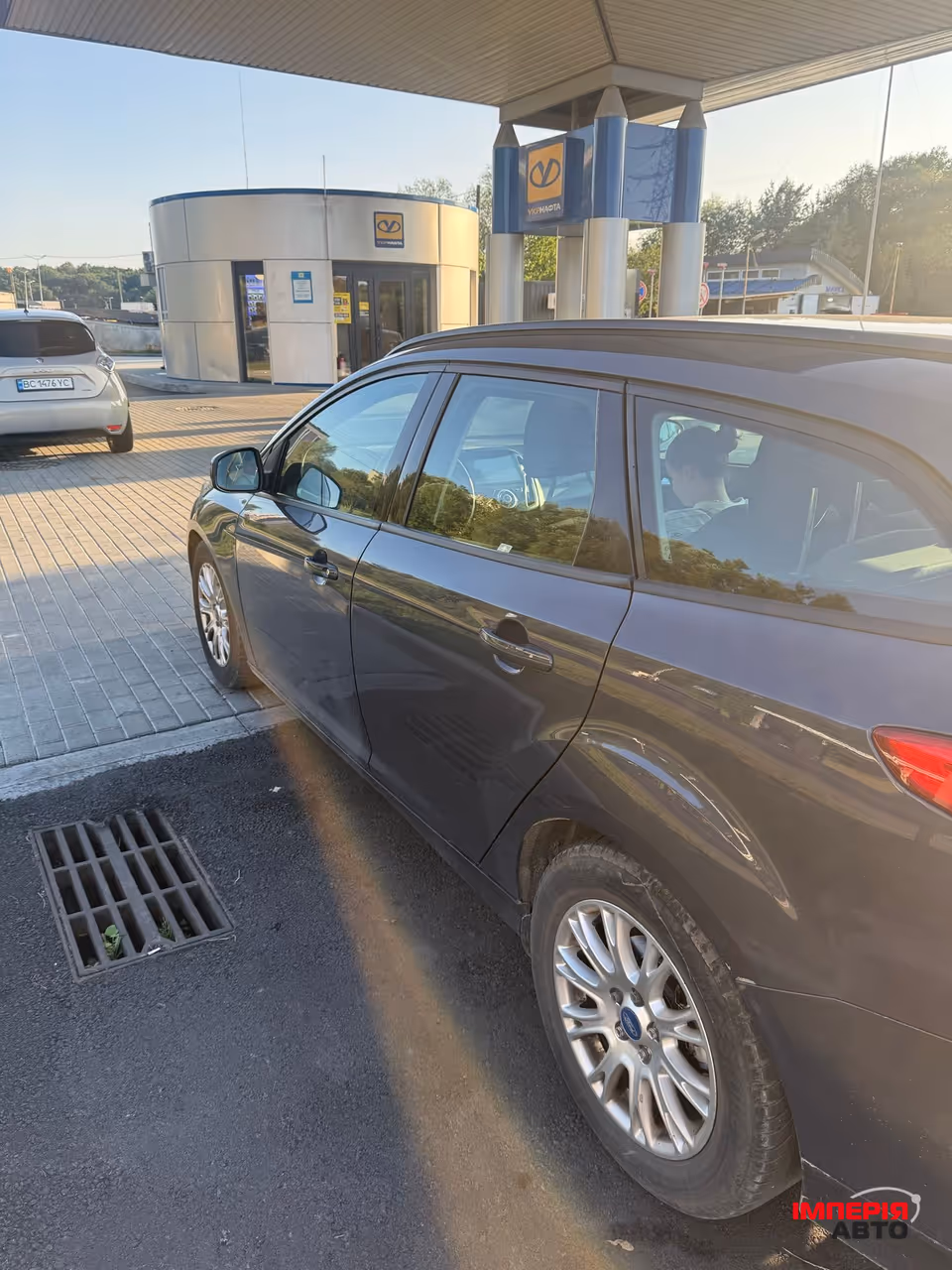 Ford Focus - фото 6