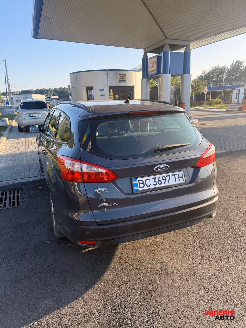 Ford Focus - фото 2