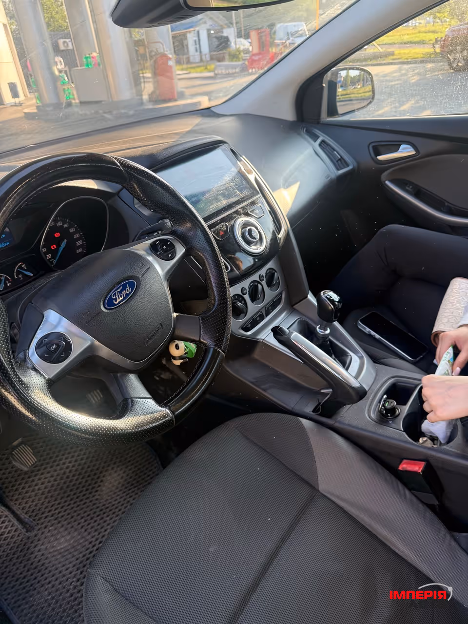 Ford Focus - фото 12