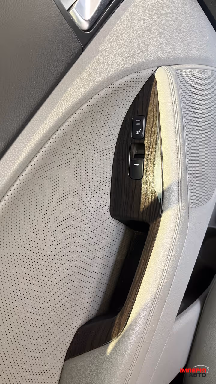 Kia Optima - фото 16
