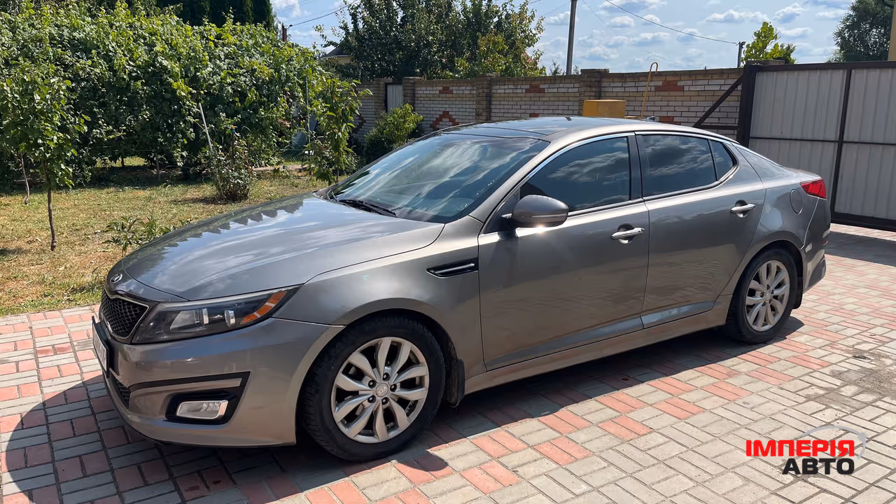 Kia Optima - фото 1