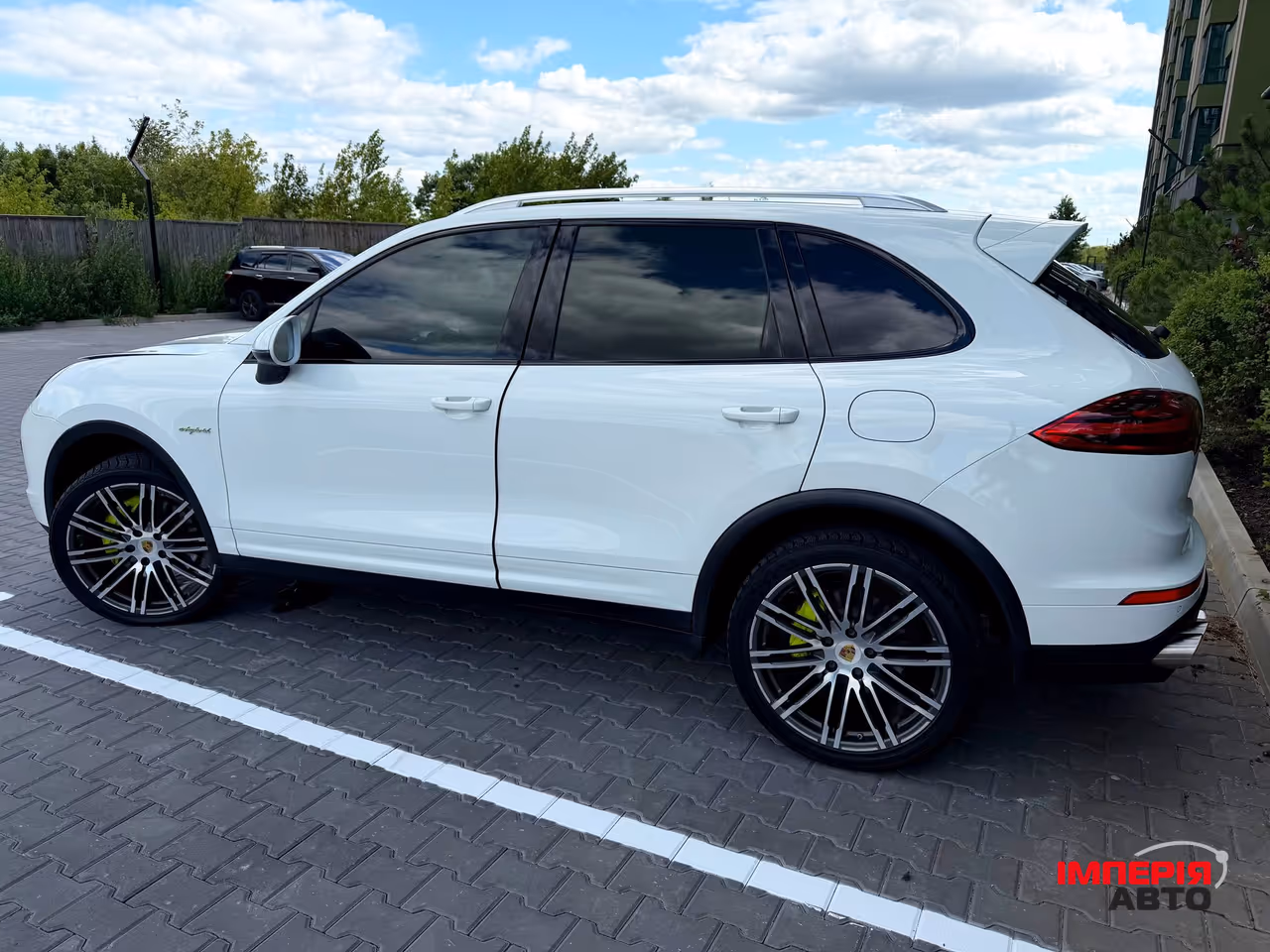 Porsche Cayenne - фото 3