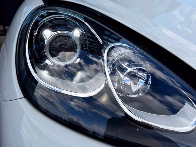 Porsche Cayenne - зображення 1