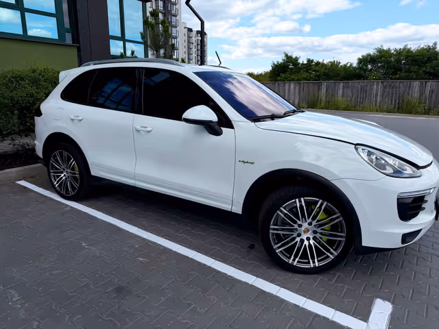 Porsche Cayenne - зображення 4