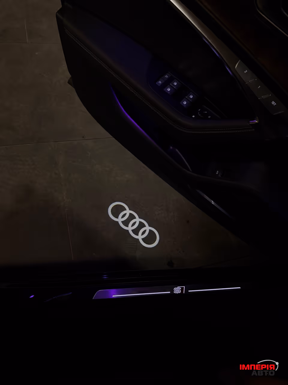 Audi A6 - фото 14