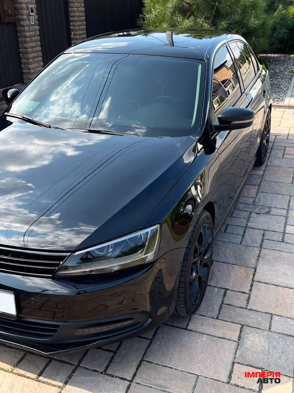 Volkswagen Jetta - фото 1