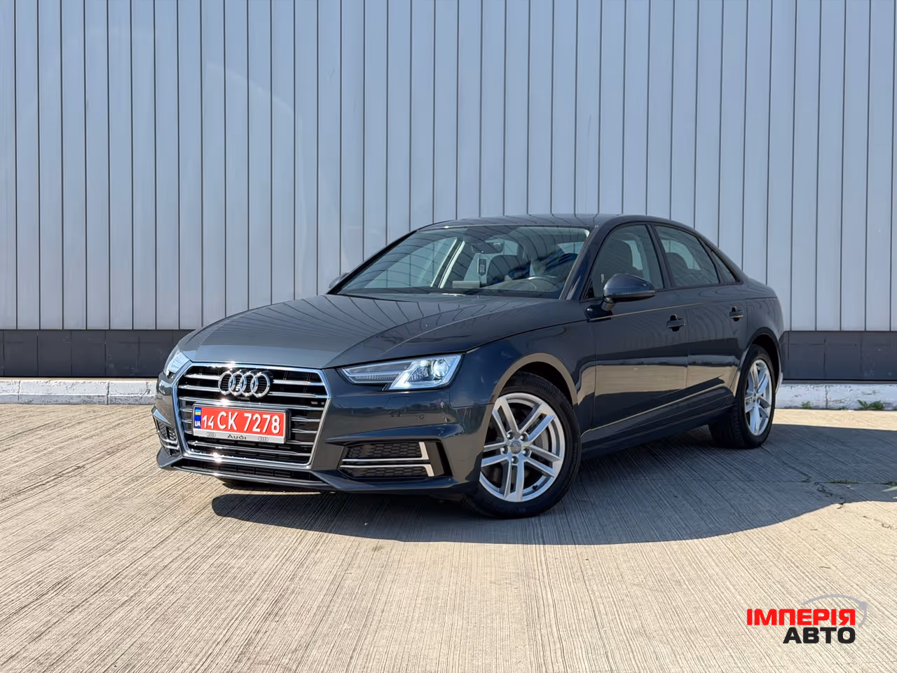 Audi A4 - фото 17