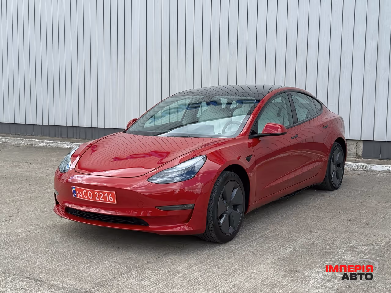 Tesla Model 3 - фото 5