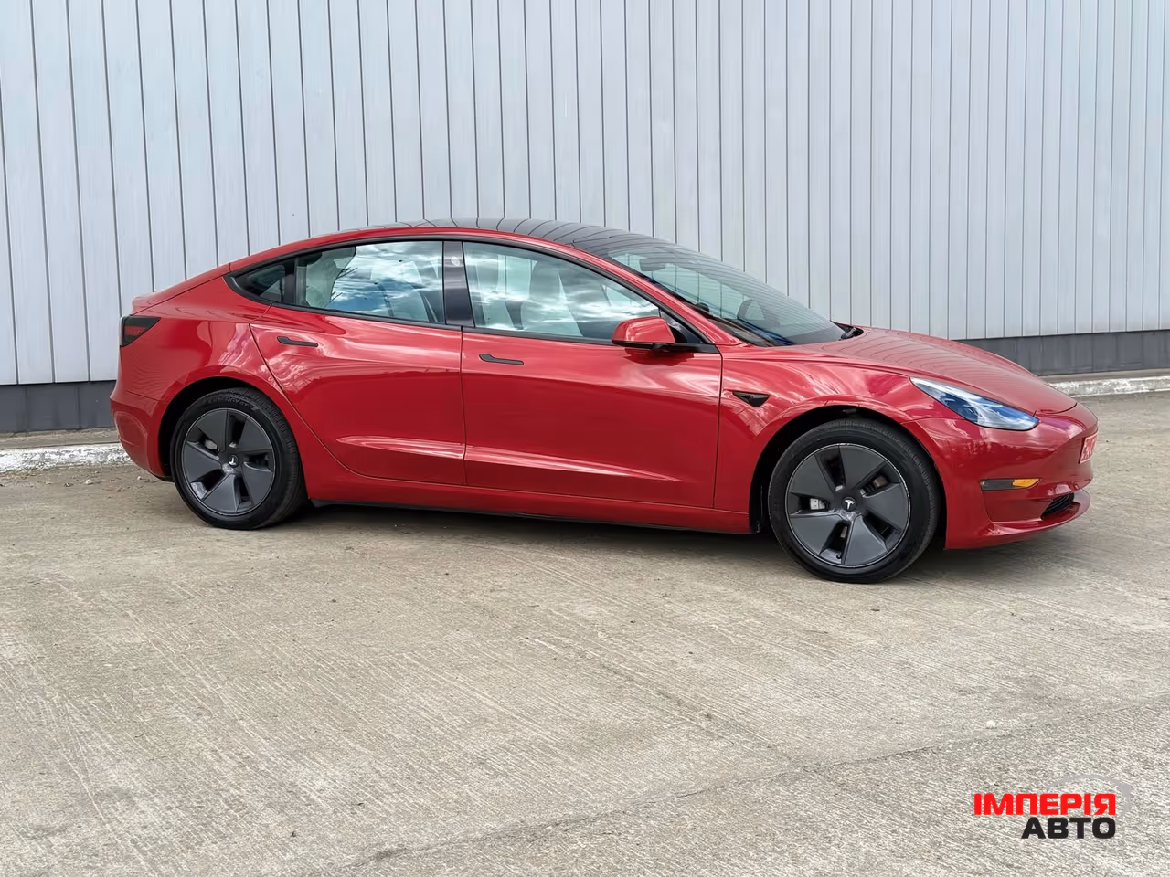 Tesla Model 3 - фото 15